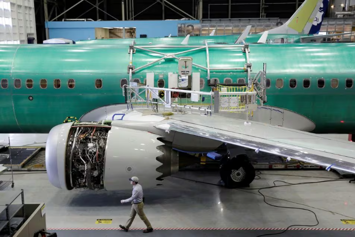 Alaska 737 cockpit voice recorder data removal renews industry safety debate